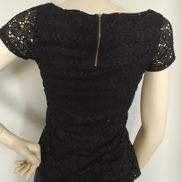 Banana Republic Crochet Top - Picture 4 of 6